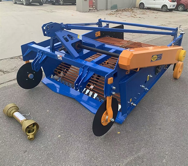 4UX-160馬鈴薯收獲機(jī)