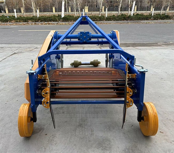 4UD-100馬鈴薯收獲機(jī)